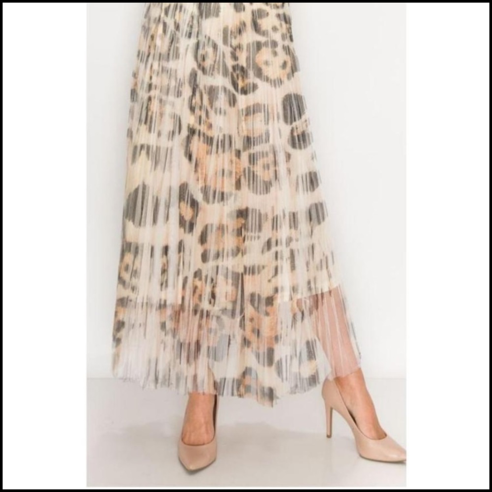 Leopard print tulle skirt